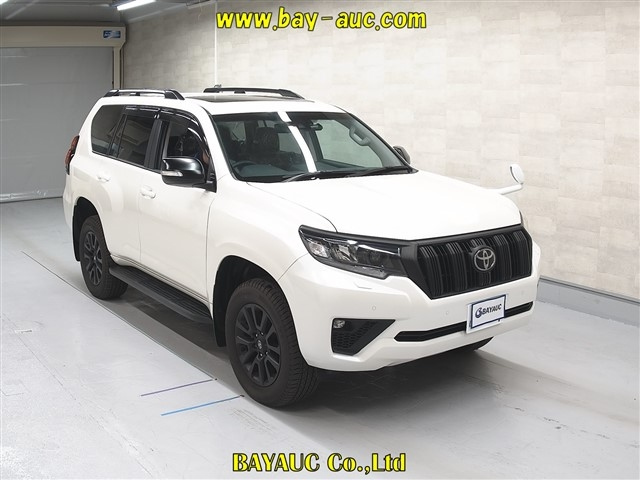 TOYOTA LAND CRUISER PRADO 2023