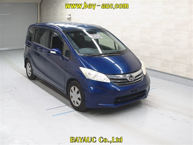 HONDA FREED 2012