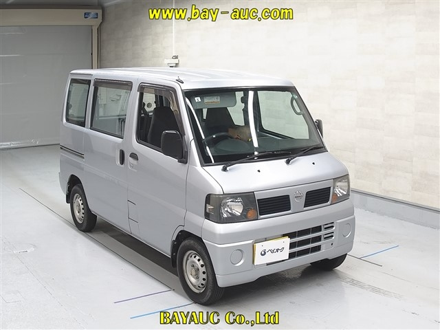 NISSAN CLIPPER VAN 2010