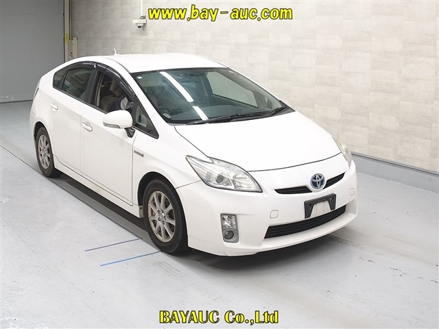 TOYOTA PRIUS 2010