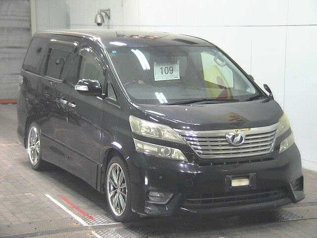 TOYOTA VELLFIRE
