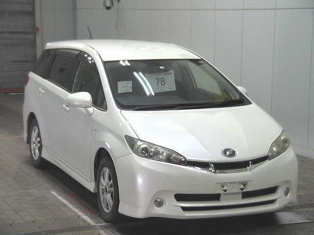 TOYOTA WISH 2012