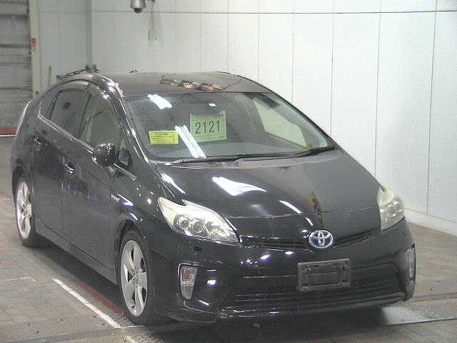 TOYOTA PRIUS 2013