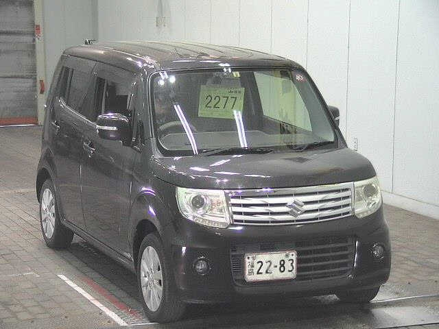 SUZUKI MRWAGON 2013