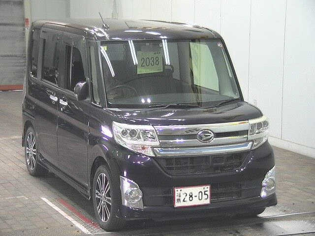 DAIHATSU TANTO 2014