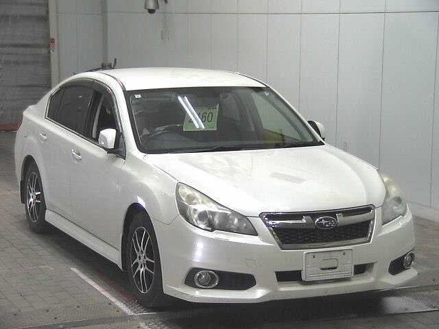 SUBARU LEGACY B4 2013