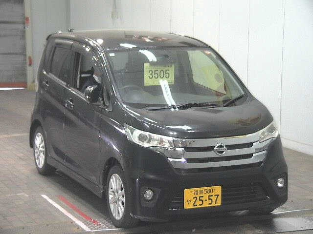 NISSAN DAYZ 2015