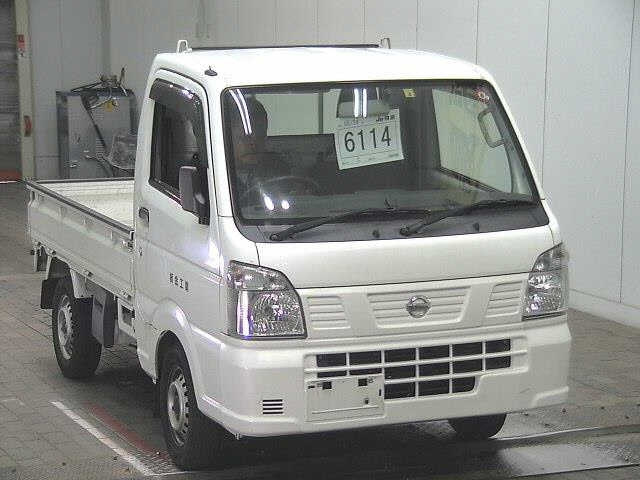 NISSAN CLIPPER TRUCK