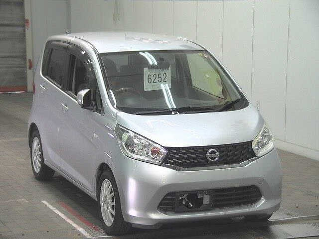 NISSAN DAYZ 2014