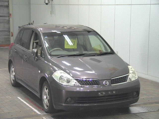 NISSAN TIIDA 2007