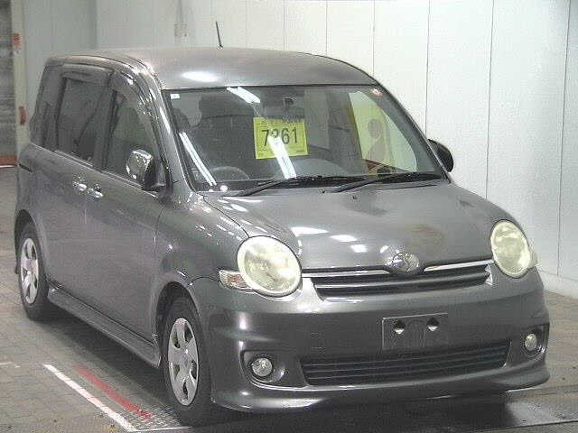 TOYOTA SIENTA 2008