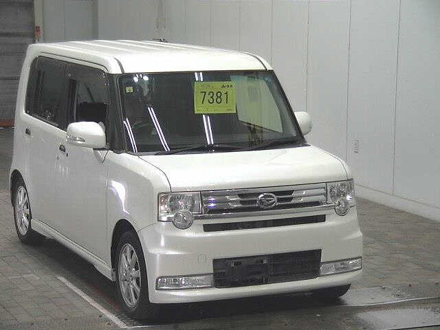 DAIHATSU MOVE CONTE 2012
