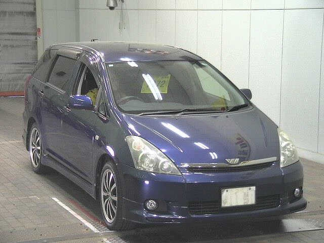 TOYOTA WISH 2005