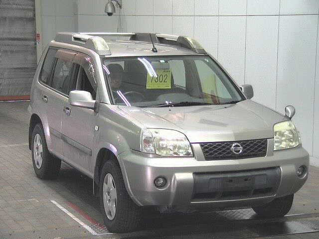 NISSAN X-TRAIL