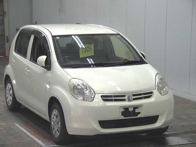 TOYOTA PASSO 2013