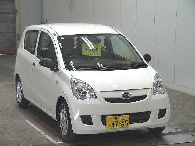 DAIHATSU MIRA 2016