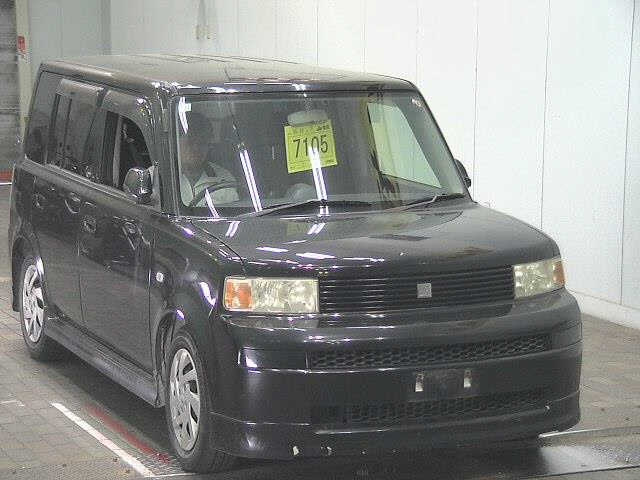 TOYOTA BB 2005