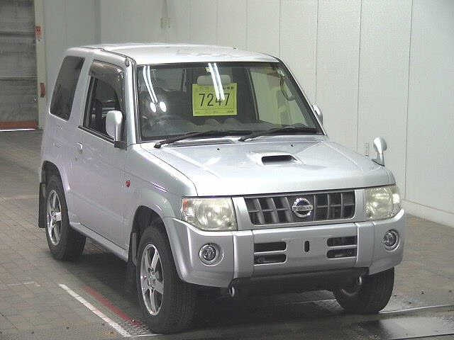 NISSAN KIX