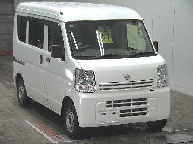 NISSAN CLIPPER VAN 2015