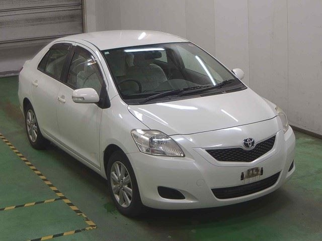 TOYOTA BELTA 2009