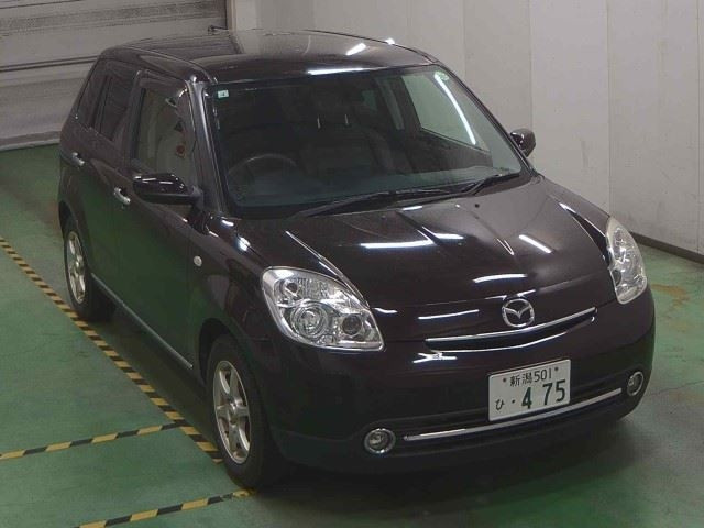 MAZDA VERISA 2009