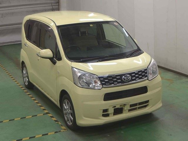 DAIHATSU MOVE 2015