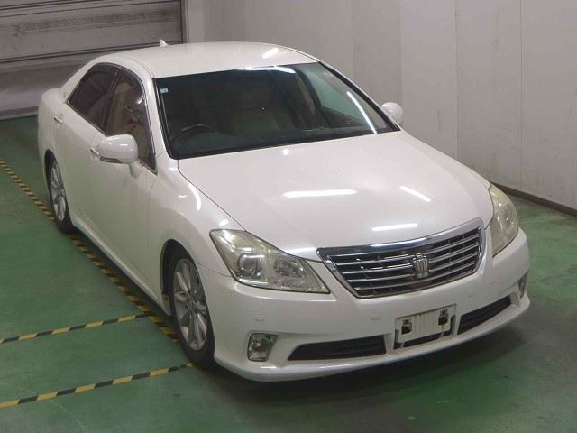 TOYOTA CROWN 2012