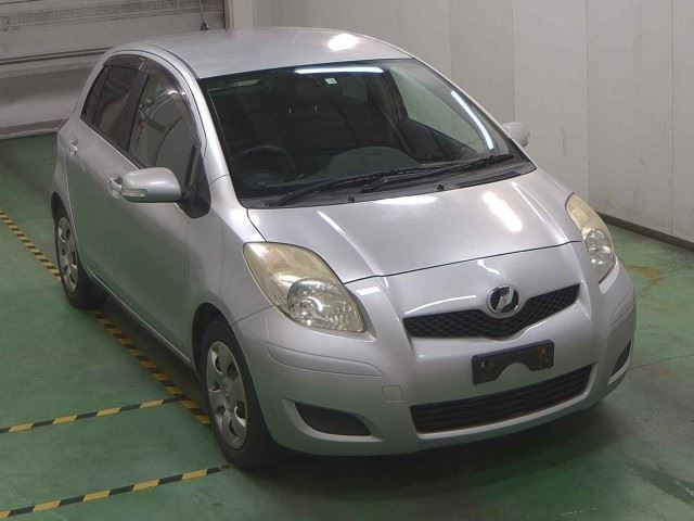 TOYOTA VITZ 2008