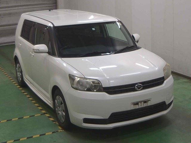 TOYOTA COROLLA RUMION 2010