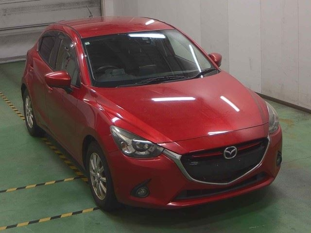 MAZDA DEMIO 2015