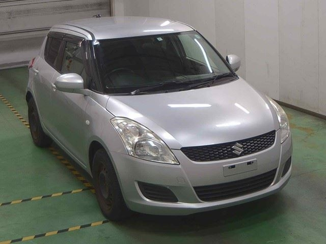 SUZUKI SWIFT 2013