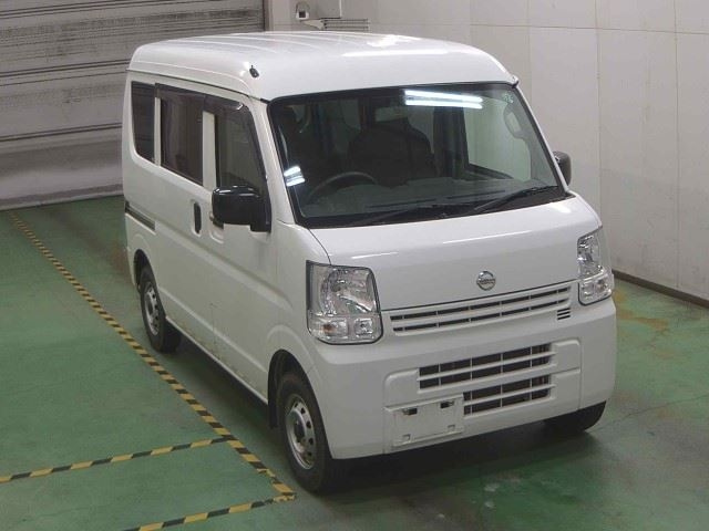 NISSAN CLIPPER VAN 2021