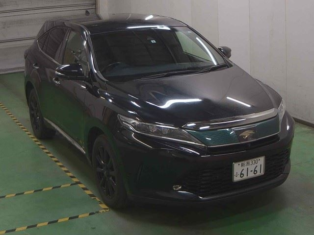 TOYOTA HARRIER 2017