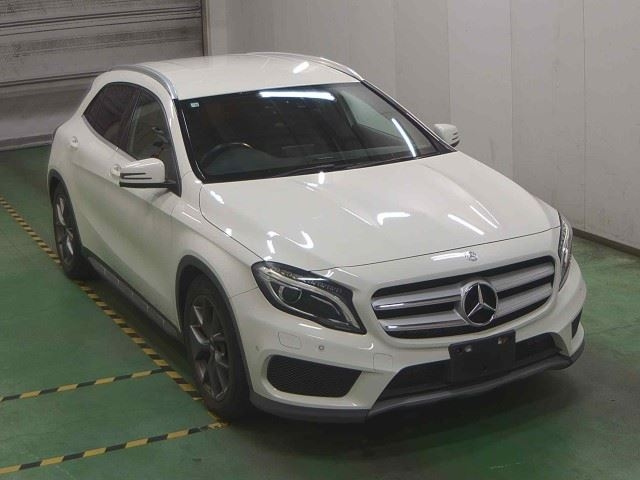 MERCEDES BENZ GLA CLASS 2014