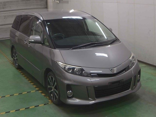 TOYOTA ESTIMA 2012
