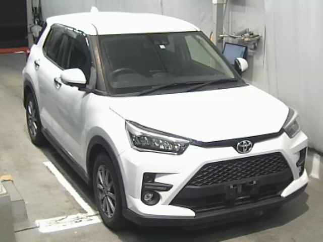 TOYOTA RAIZE 2020