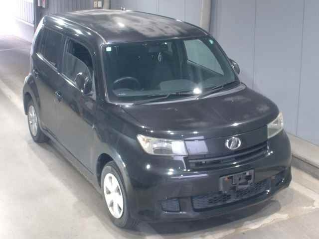 TOYOTA BB