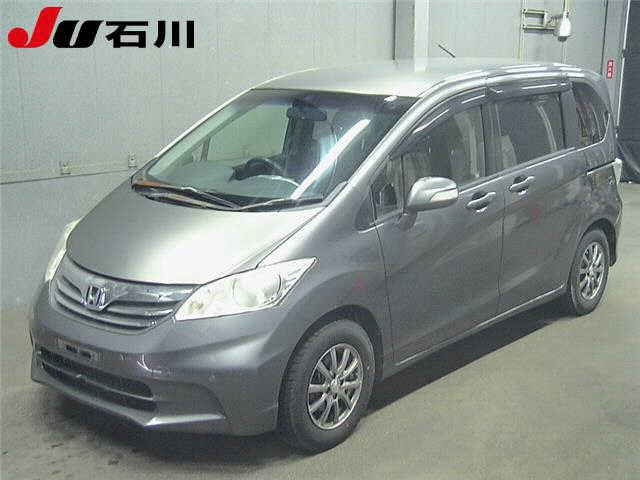HONDA FREED 2012