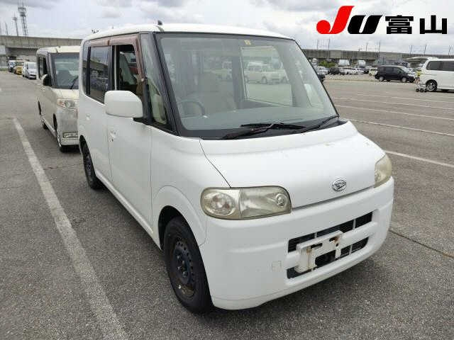 DAIHATSU TANTO 2006