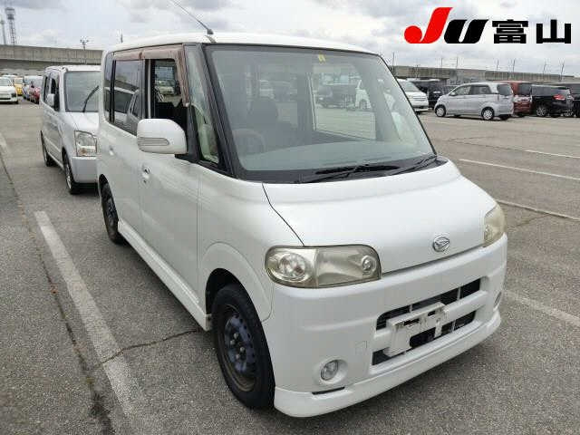 DAIHATSU TANTO 2007