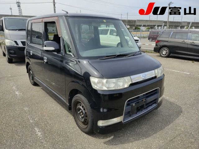DAIHATSU TANTO 2006