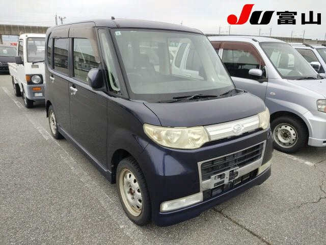 DAIHATSU TANTO 2009