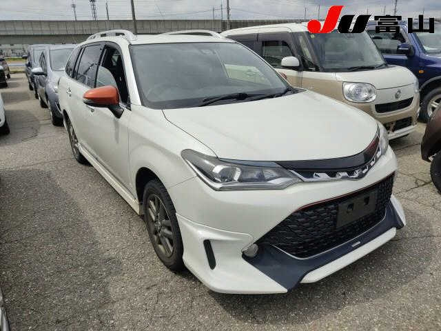 TOYOTA COROLLA FIELDER 2015