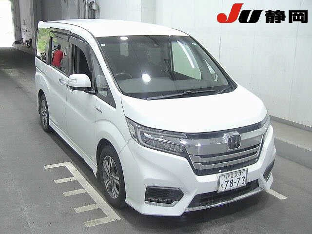 HONDA STEP WAGON 2017