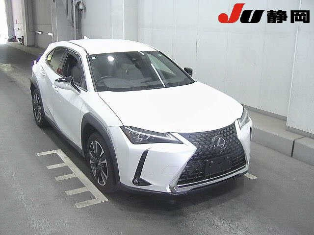 LEXUS UX 2020