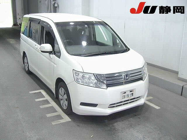HONDA STEP WAGON 2010