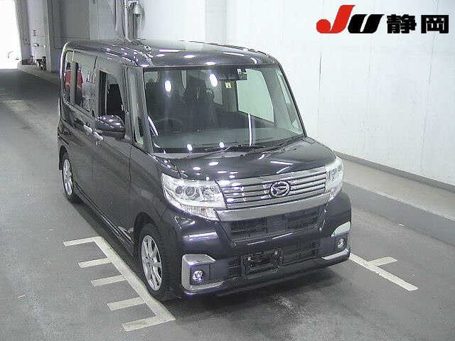 DAIHATSU TANTO 2018