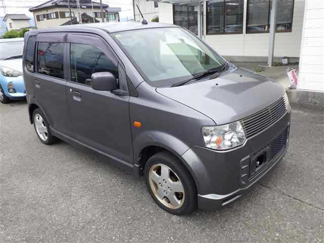 MITSUBISHI EK SPORTS 2010