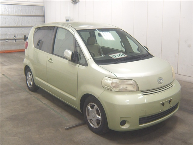TOYOTA PORTE 2008