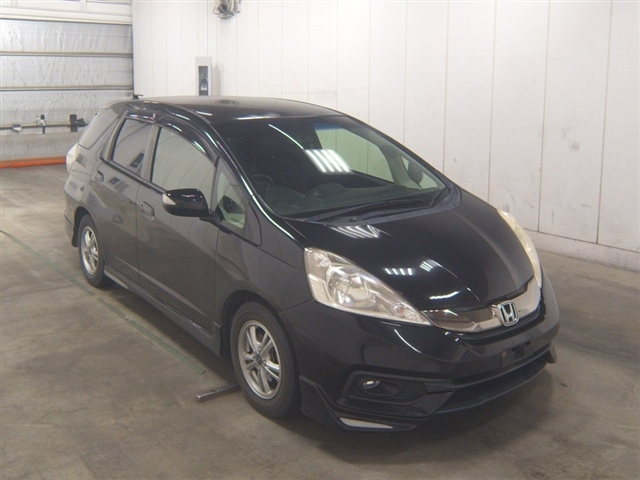 HONDA FIT SHUTTLE 2014